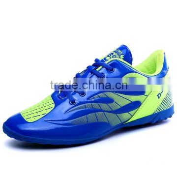 Sell like hot cakes high-quality football shoes comfortable breathable men soccer shoes