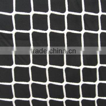 Eco-friendly white knotless polypropylene net