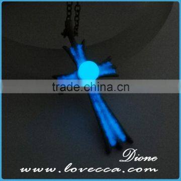 Nice Night Multiple Pendants Glowing Jewelry Crucifix Necklace photo-2