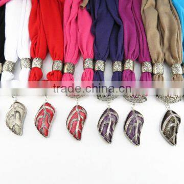 Cheap Acrylic Turquoise Pendant Jewelry Scarves Women Style Long Wrap Scarves 2016 Pendant Scarves photo-5
