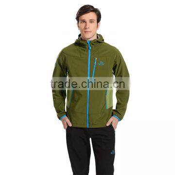 2017 Latest Design Winter Clothing Mens Outdoor Jacket Soft Shell Jacket