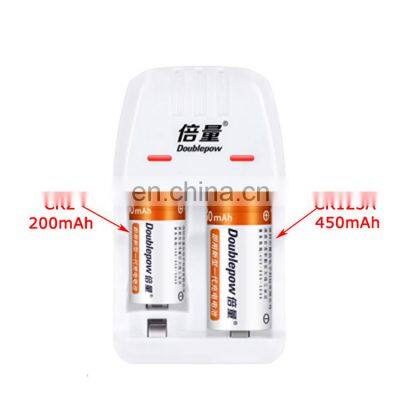 2020 New Function 2 Slots 3V Standard Battery Charger for CR123A CR2 Battery 3V Lifepo4 Charger for Resale