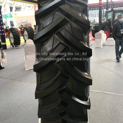 A tractor radial wire tire 520/85R38/42 20.8R38/42 vacuum tire puncture resistance