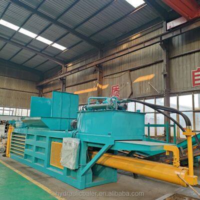 Machine de compactage automatique hydraulique horizontale pour papier usagé et cartons, adaptée au conditionnement de papiers/cartons avec bande et bouteilles photo-4