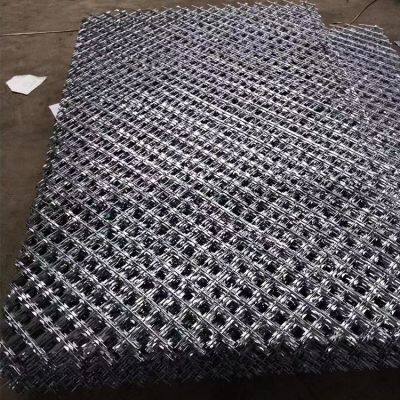 Alambre afilado galvanizado con un diámetro de núcleo de 2.5 mm para seguridad perimetral photo-2