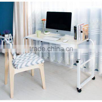 202#Movable and scalable the desk wihch can across the bed