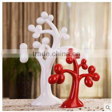 White and red Fashion tree shaped resin folk crafts for wedding decoration