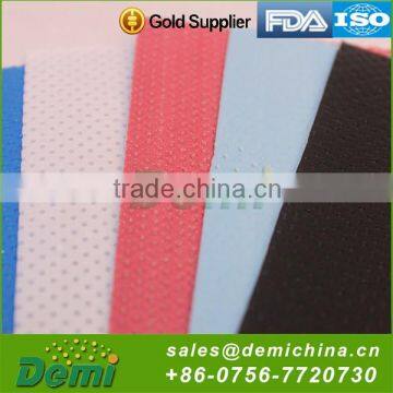 Disposable non-woven material poultry moisture absorbent pad