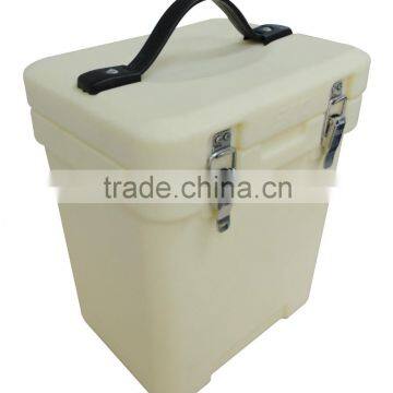 SCC brand 8L LLDPE&PU insulated mini size car ice cooler