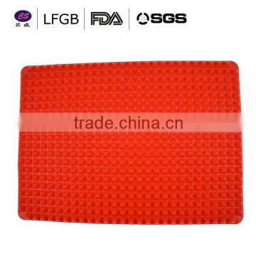 Wholesale fashionable and durable silicone heat resistant mat