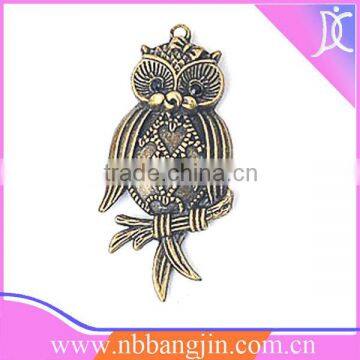 2015 jewelry Owl pendant Gold color