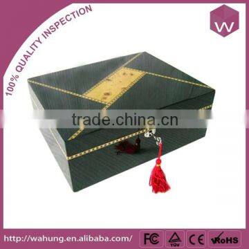 key locked wooden gift case high lacquer wooden box for gift