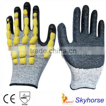 China Hppe Shell Sandy Latex Coated Safety Work Gloves