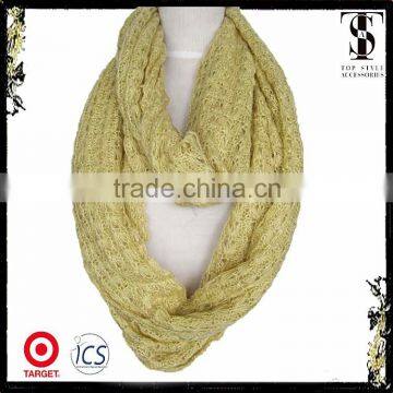 The fashionable snood knit neck gaiter