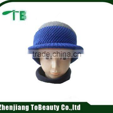 knitted hat with visor