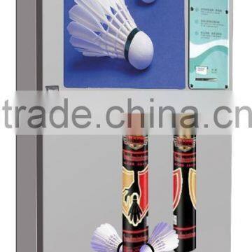 Factory wholesale Price Wall Mounted Mini Shuttlecock Vending Machine With WiFi connect Large Capacity (CE)