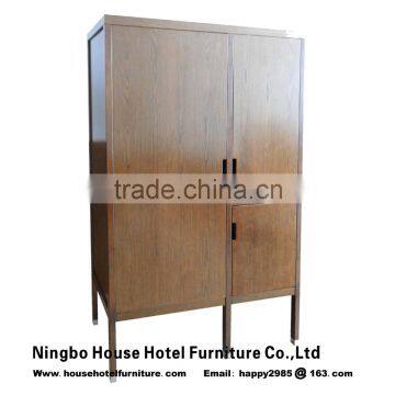 ADA Wardrobe