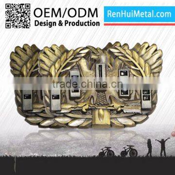 OEM/ODM 3d custom logo sport metal coin holder keychain