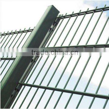 double wire mesh fence