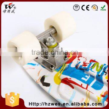 70kgs Top ABS Deck Material PU Wheels OEM Fish Shape Skateboard photo-5