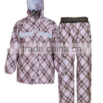 Excellent Waterproof Performance Pvc Sheet as Coating With Polyester Knitting Fabric as Backing Rain Wear photo-2