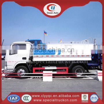 China New Stainless Steel Small 5000 Liter Water Tank Truck photo-4
