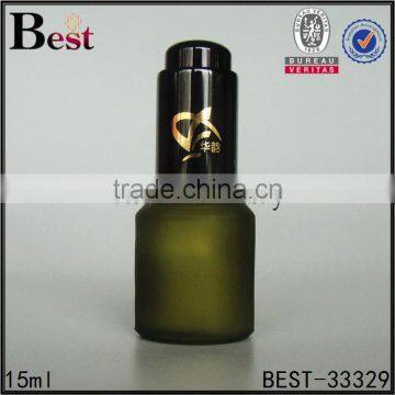 China Cosmetic Dark Green Frosted 15ml Glass Bottle With Screen Printing Black Pump Dropper for Cosmetic Essence Perfume photo-2