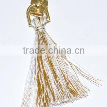 PULLAR TASSEL