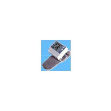 Fully Automatic Wrist Style Digital Blood Pressure Monitor