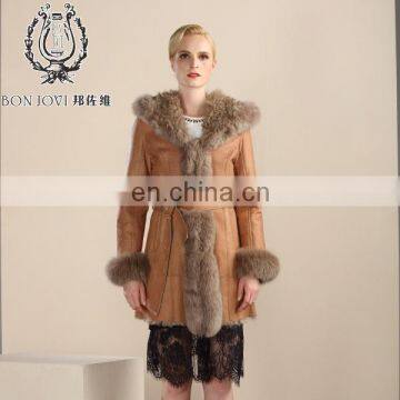 New Arrical Sheep Fur Jacket With Cap Stylish Double Face Sheep Coat Women's Sheep Fur And Skin Jacket