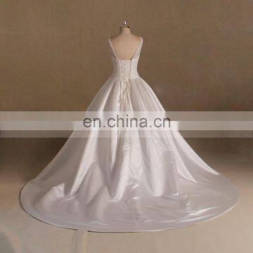 Gentle Rounded Neck Sleeveless Ball Gown Lace Satin Wedding Dress photo-3