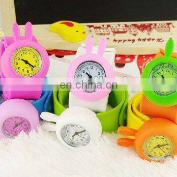 fashion cheap kids rabbit silicone slap quatz watch