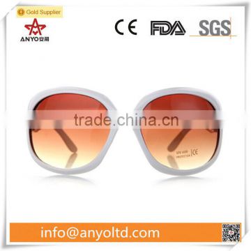 Plastic brand sunglass