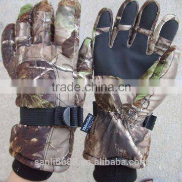 warm camouflage forest hunter waterproof gloves