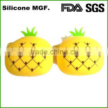 Custom Logo Printed Oval Soft Squeeze Silicone Coin Purse Made in China photo-5