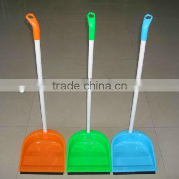 plastic folding dustpan