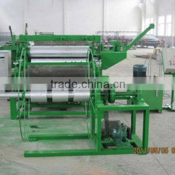 China manufaturer of oil pipeline wire mesh machine