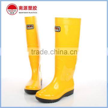 Yellow Lightweight Fishing Work PVC Rain Boots Wholesale