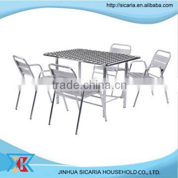 Wholesaler aluminum outdoor furniture table and chair set