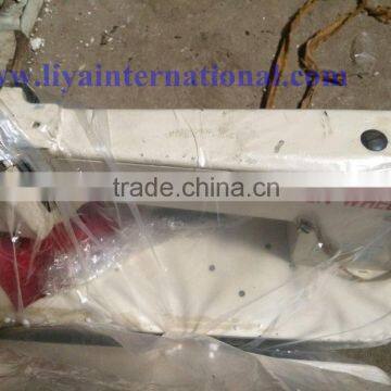Reconditioend Used Chain Stitch Cs-530-2 Golden Wheel Industrial Sewing Machine photo-2