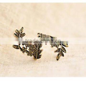 New Simple Gold Ring Designs Ladies Finger Ring photo-5