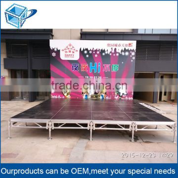 Wholesale quality portable fashion show stage with wooden platform