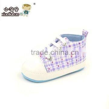 OEM Service 2016 The Newest Design Baby Shoes Wholesale Cheap Baby Crib Shoes Flower Print Factory Price