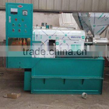 Long working life electric industrial oil press