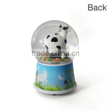 Polyresin Customized Spinning Snow Globe photo-4