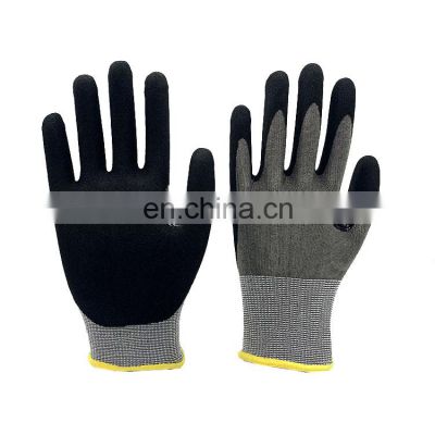 18Gauge Cut Level 3 Abrasion Resistant Gloves With Reinforced Thumb Crotch Sandy Nitrile Finished Palm For Cable Handling Work