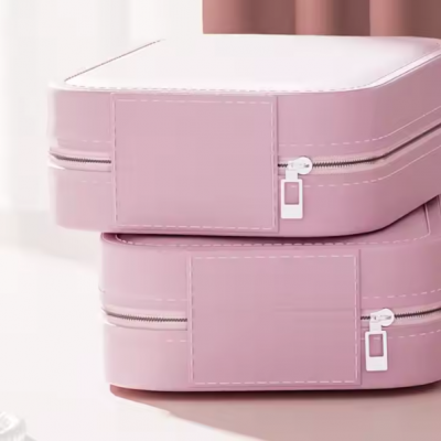 Portable LED Lighted Makeup Mirror With Multi-Functional Rechargeable Cosmetics Storage Case photo-4