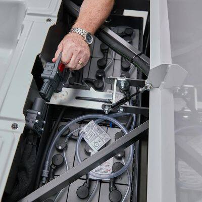 HAWKERPZS 3PzS180 UAE 96V180Ah Traction Battery Sea Freight Export photo-2