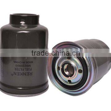 LOW PRICE AUTO SPARE PARTS FOR OIL FILTER FOR MB220900