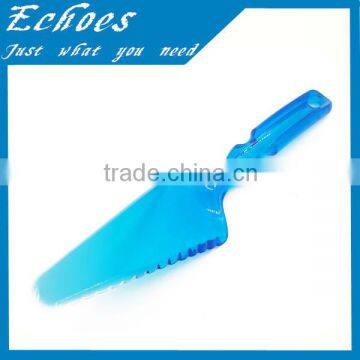 Cheap cake server cake knife plastic